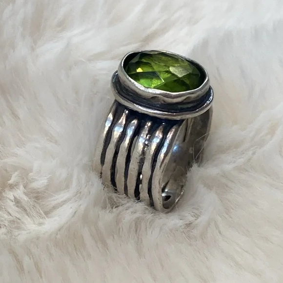 Green Quartz Ring - Picture 3 of 5